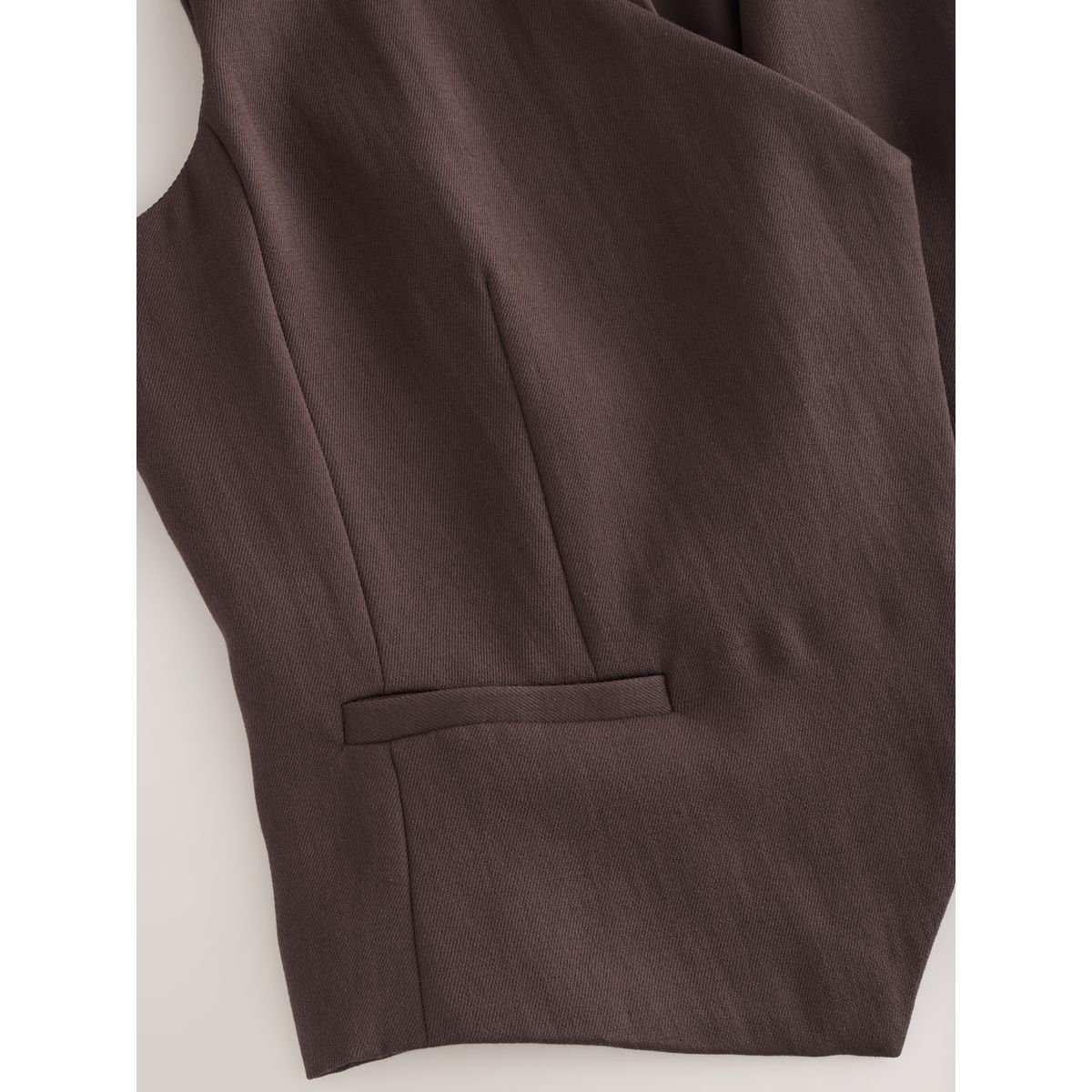 Gilet de costume asymétrique effet froissé marron chocolat, NEXT