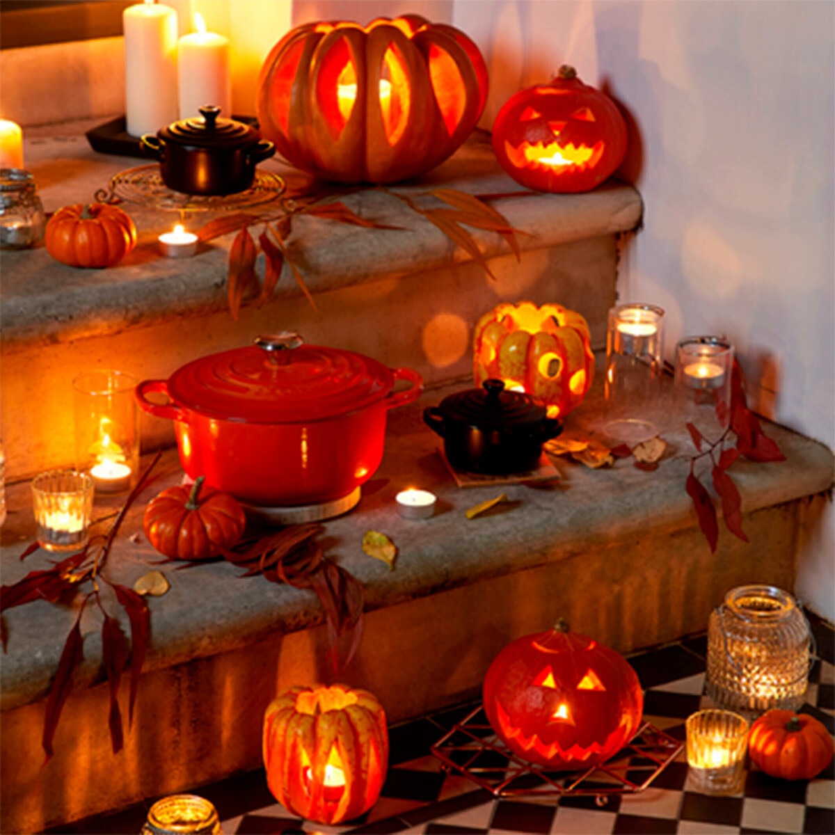 Cocotte Ovale Signature rouge, LE CREUSET
