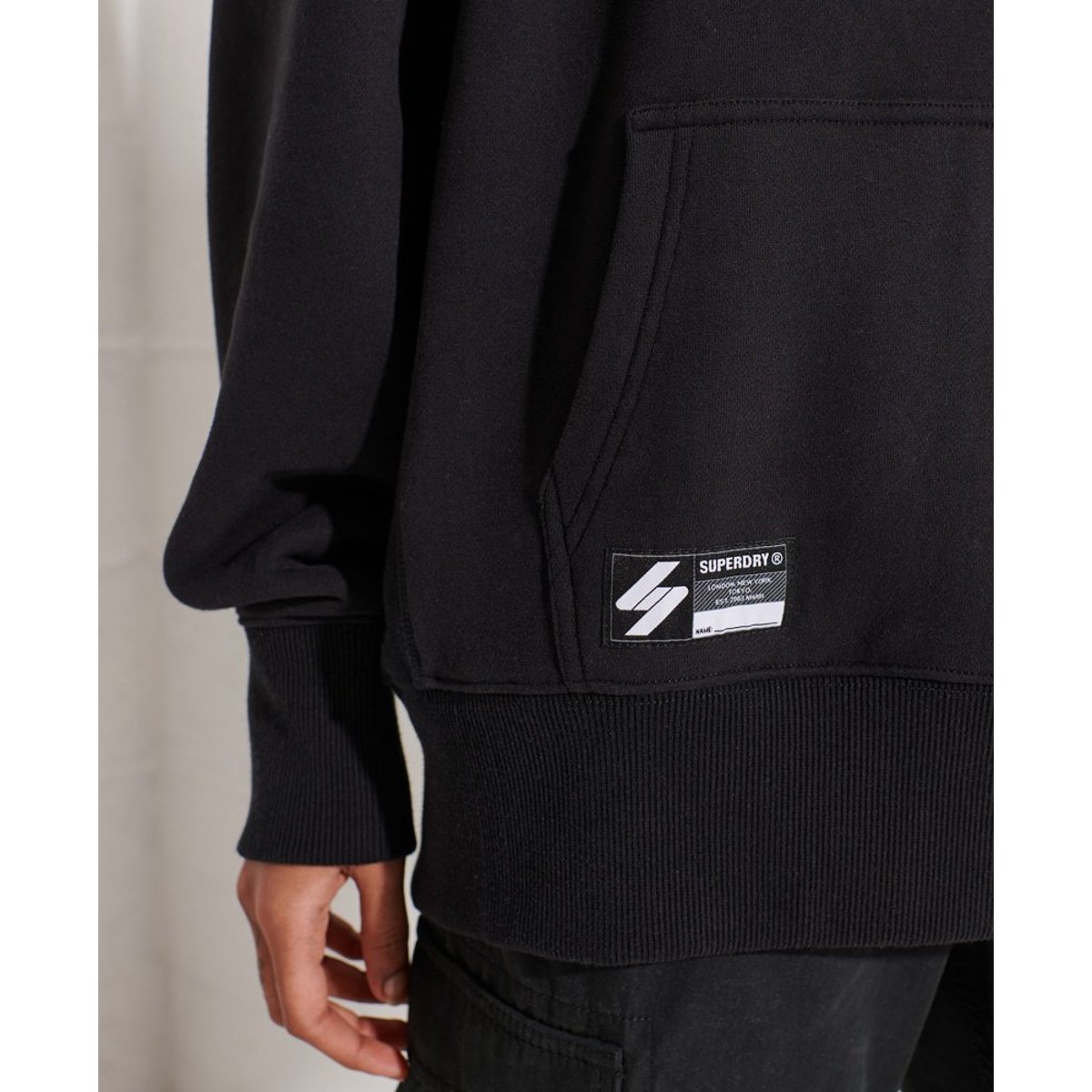 Sweat à capuche oversize à micro logo noir, SUPERDRY