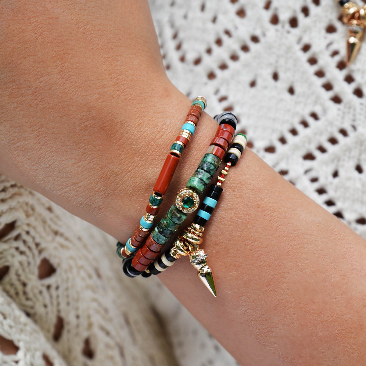 Bracelet ajustable avec perles TWEEKS terre, HIPANEMA