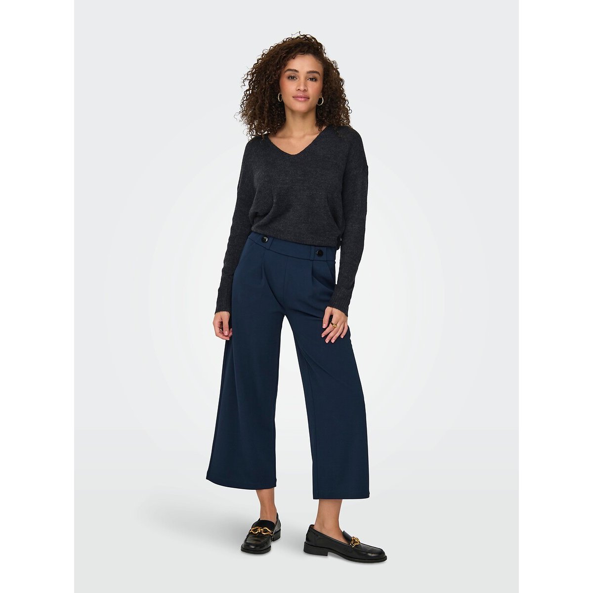 Pull col v en fine maille bleu marine, JDY
