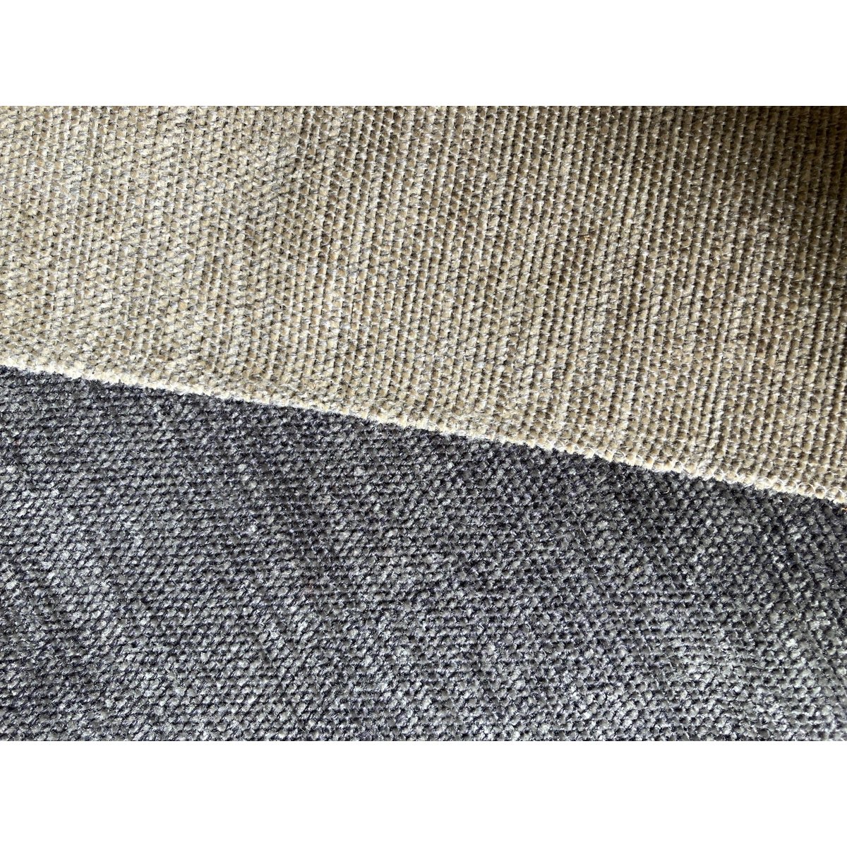 Canapé droit 5 places en tissu et pieds en métal- SUMMER gris, ZUIVER