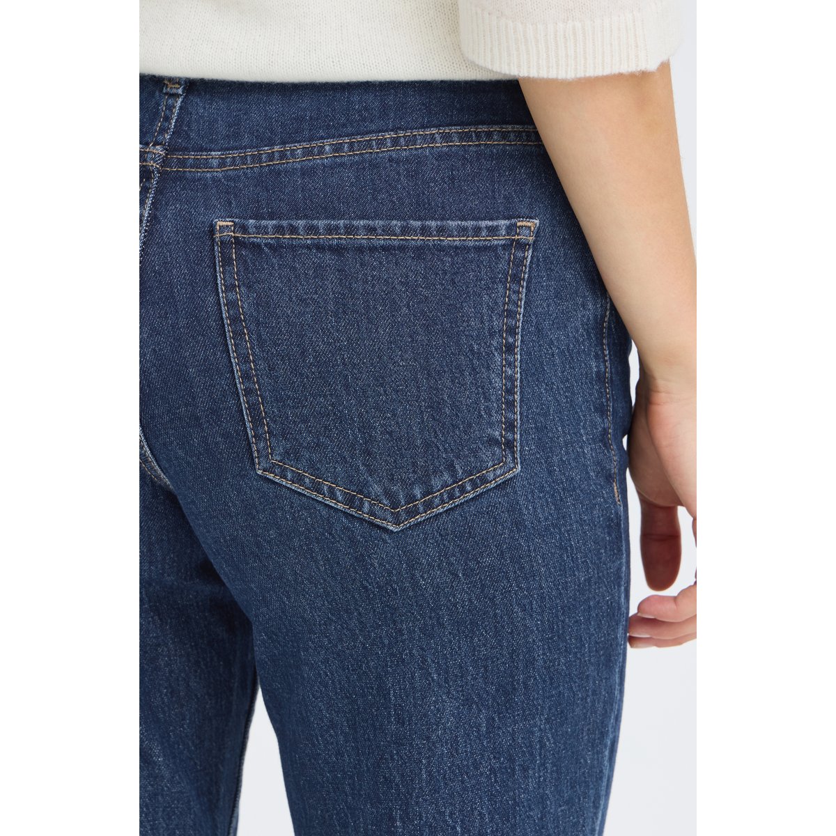 Jeans coupe droite, jambes larges, taille mi-haute bleu dark blue denim, B.YOUNG