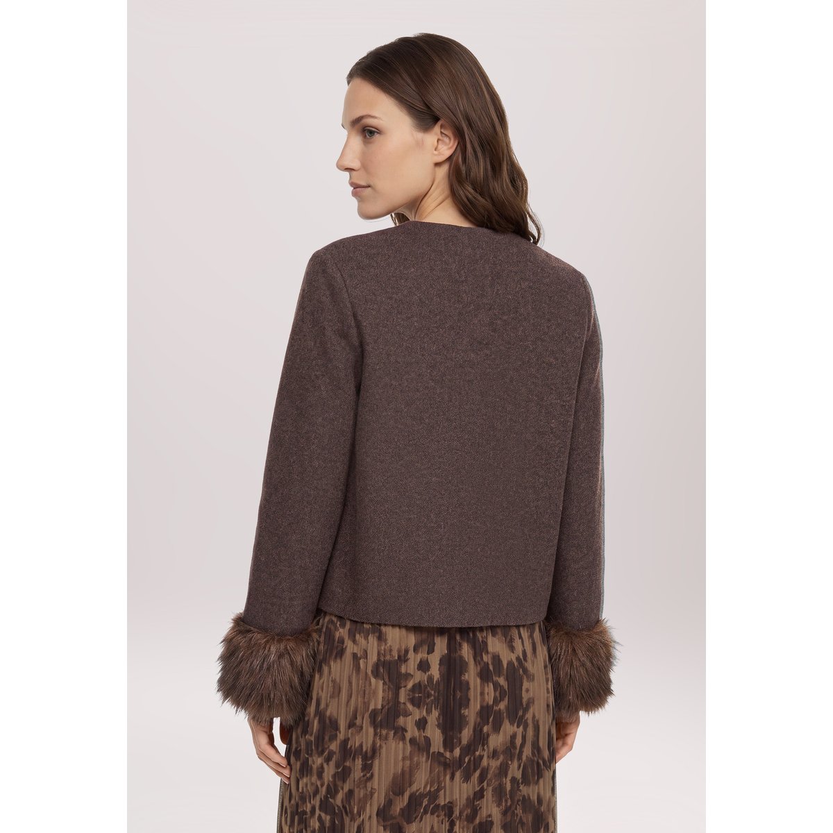 Cardigan en maille à encolure en v muskat, BETTY BARCLAY