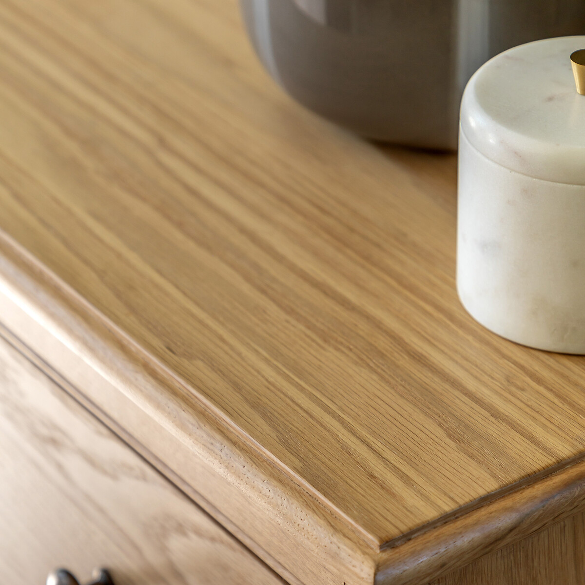 Harriet Oak 9 Drawer Chest light oak wood, SO'HOME