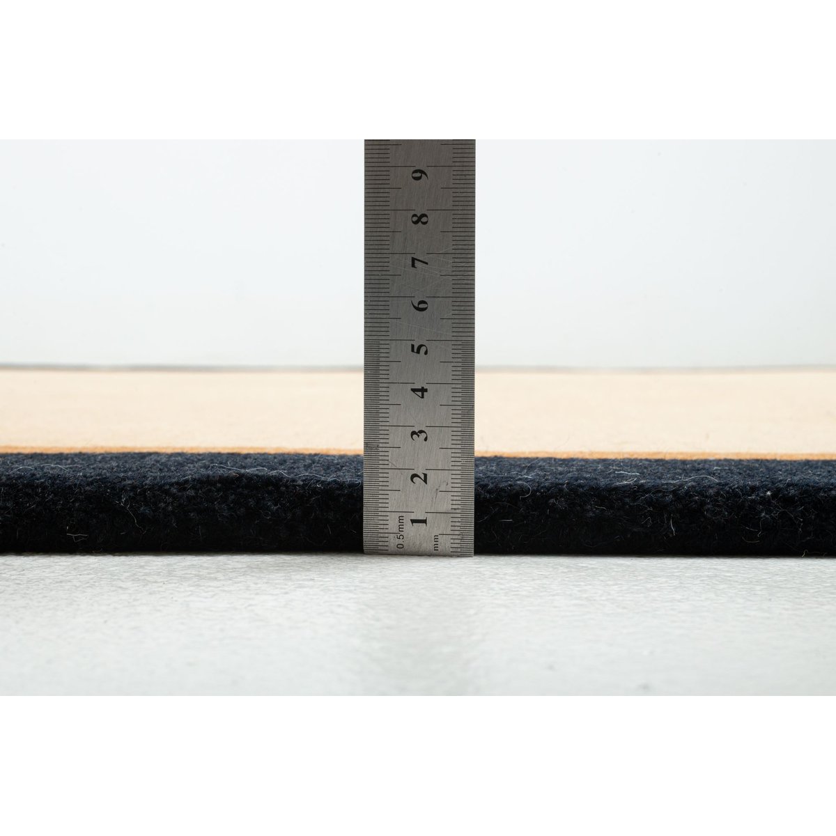 Tapis noué à la main en laine vierge et viscose bleu & beige, THEKO