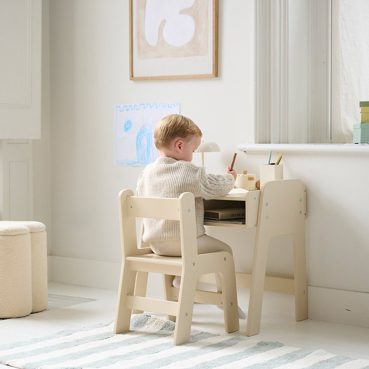 Bureau enfant et sa chaise «Lune» PA_LUNE beige, PETITE AMELIE