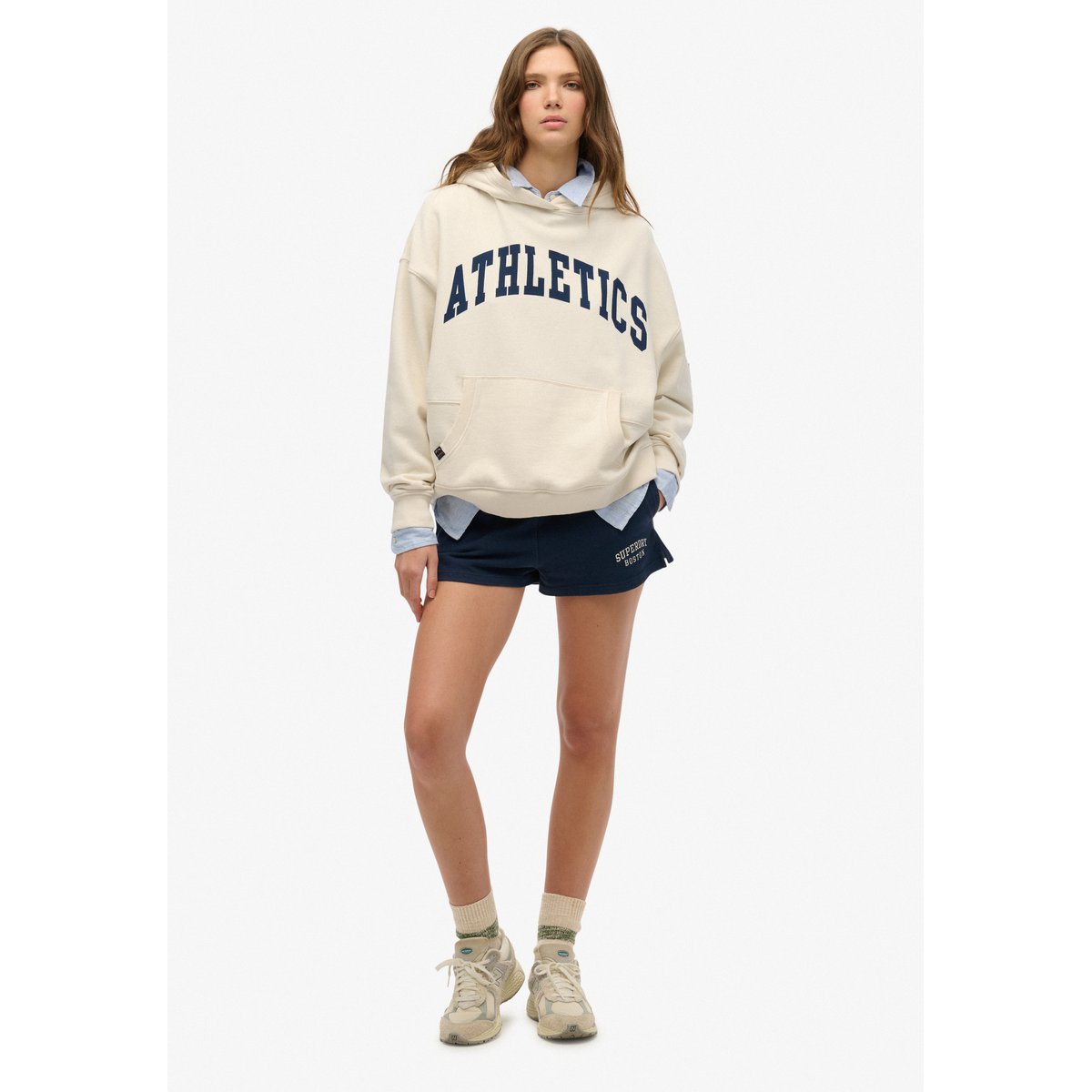 Sweat à capuche Athletic Essentials Coupe Décontractée blanc cassé os du désert, SUPERDRY