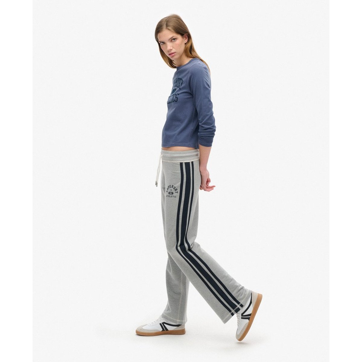 Pantalon de survêtement évasé à rayures Athletic Essentials gris chiné, SUPERDRY
