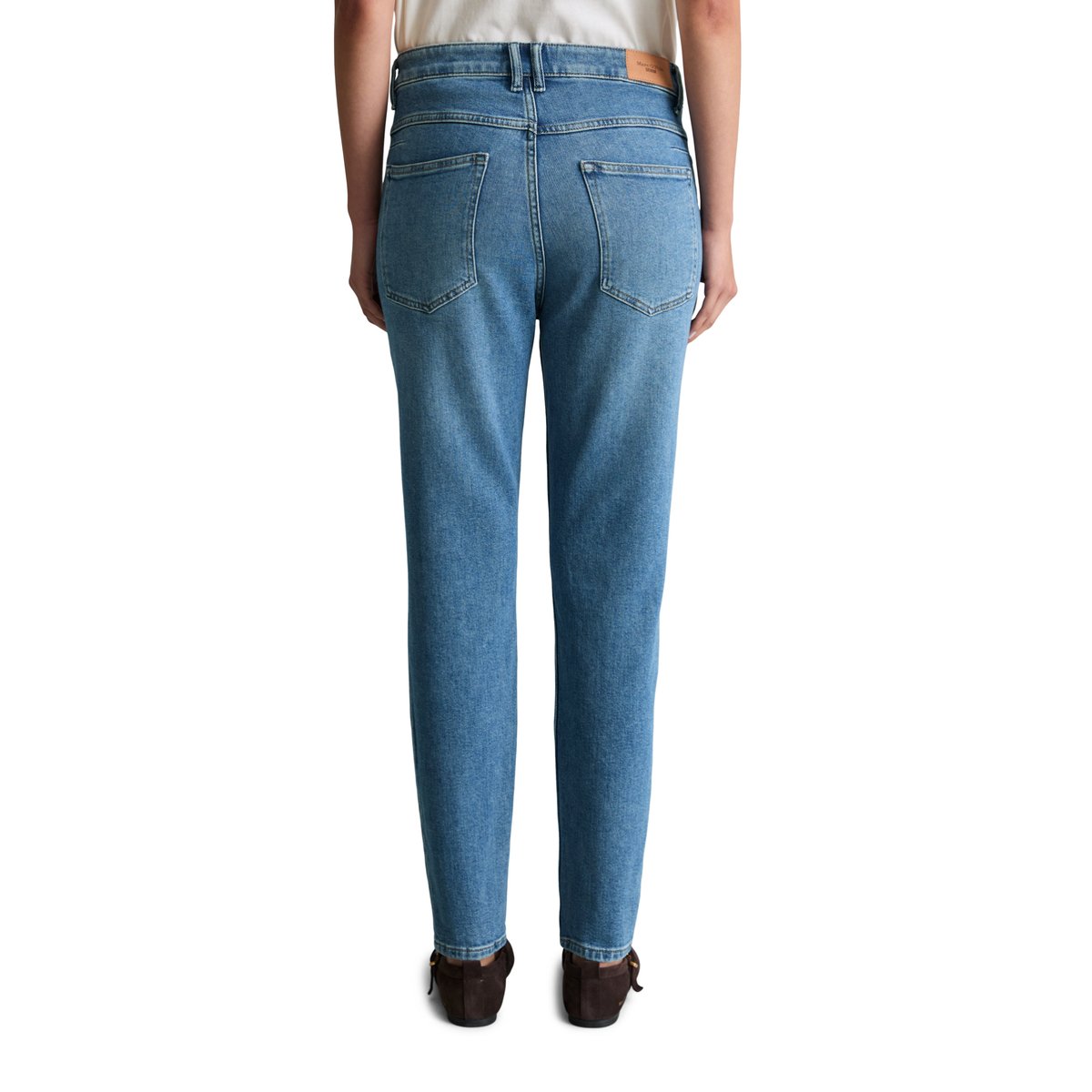 Jeans modèle Freja boyfriend ankle-length en mélange de coton organique et de lyocell bleu, MARC O’POLO DENIM