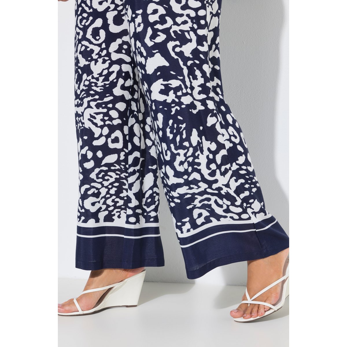 Pantalon à enfiler, jambe large marine, ULLA POPKEN