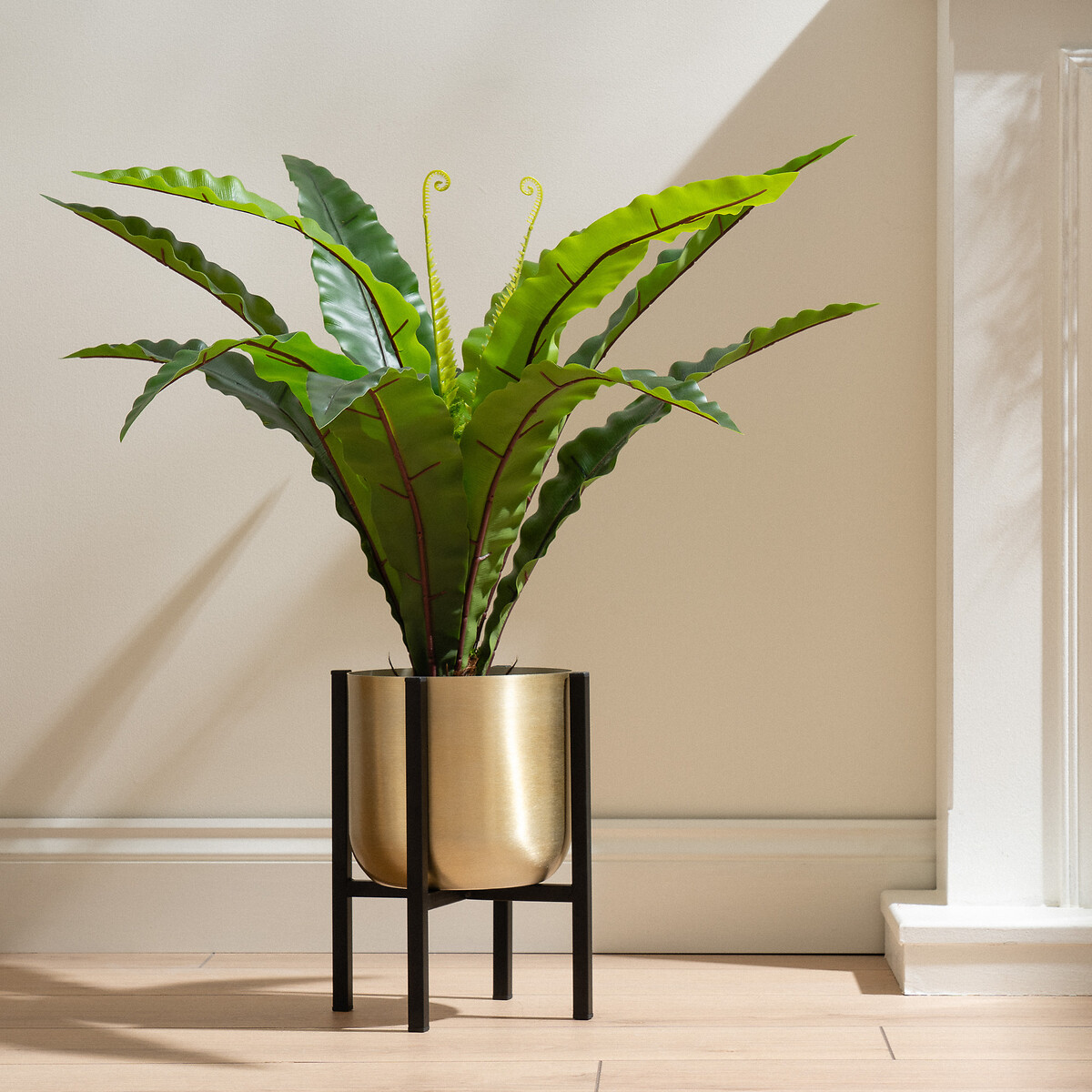 35cm Gold Planter on Stand Small gold-coloured, SO'HOME