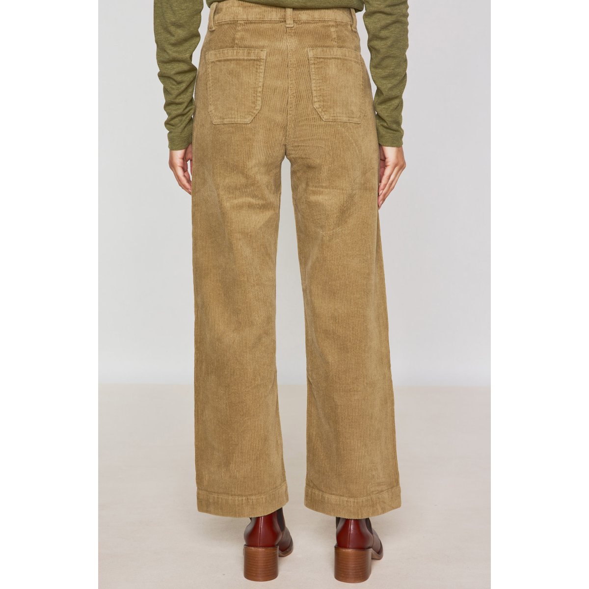 Pantalon large en velours côtelé MAE sauge, Maison 123