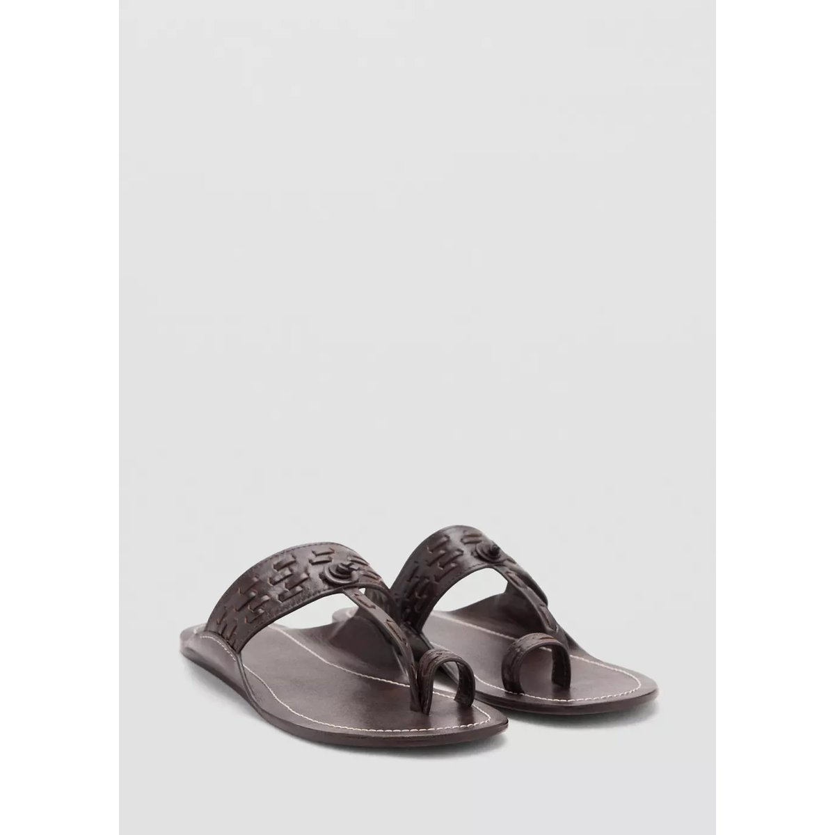 Sandales en cuir avec détail de coutures chocolat, MANGO