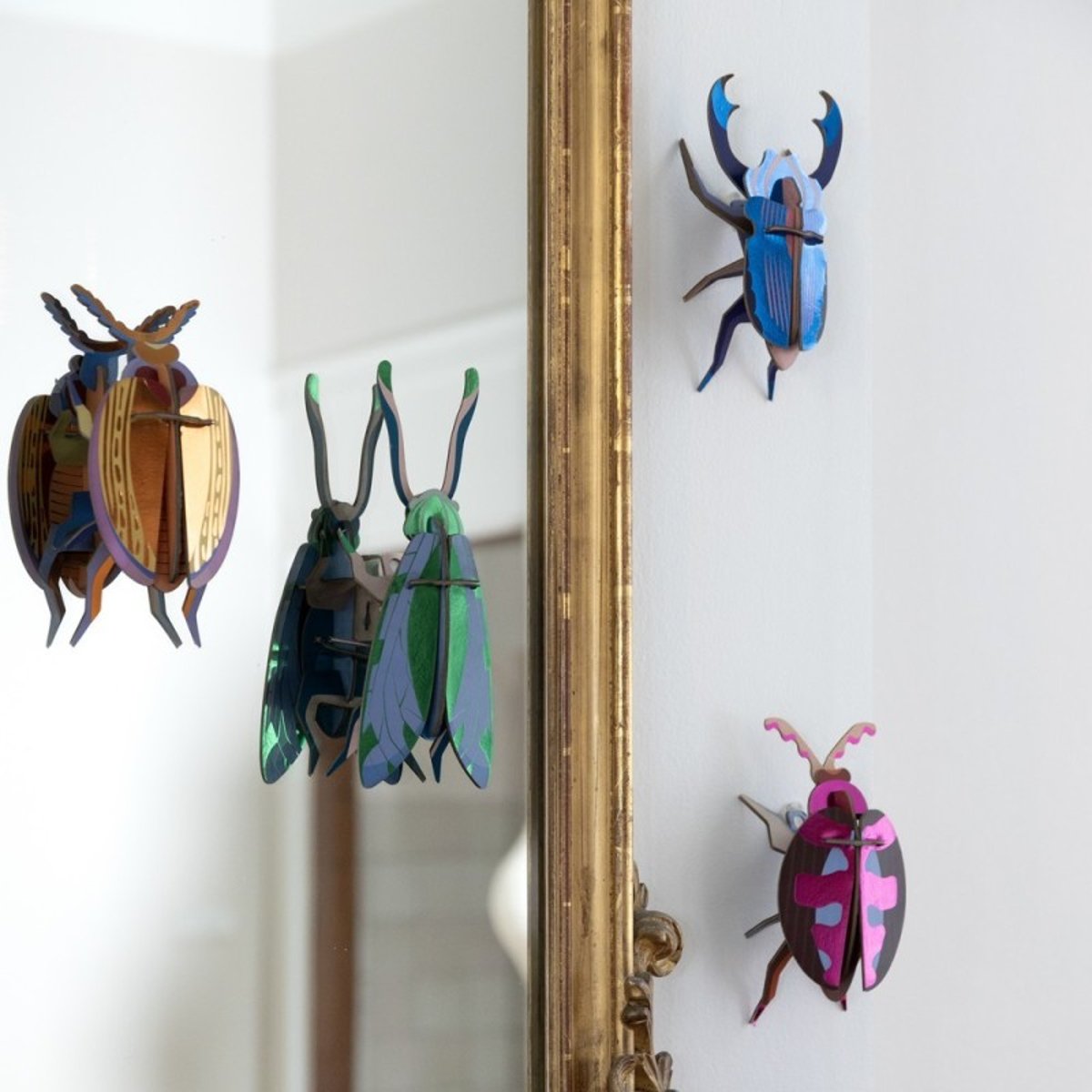 Sauterelle décoration murale carton métallisé Grasshopper multicolore, STUDIO ROOF