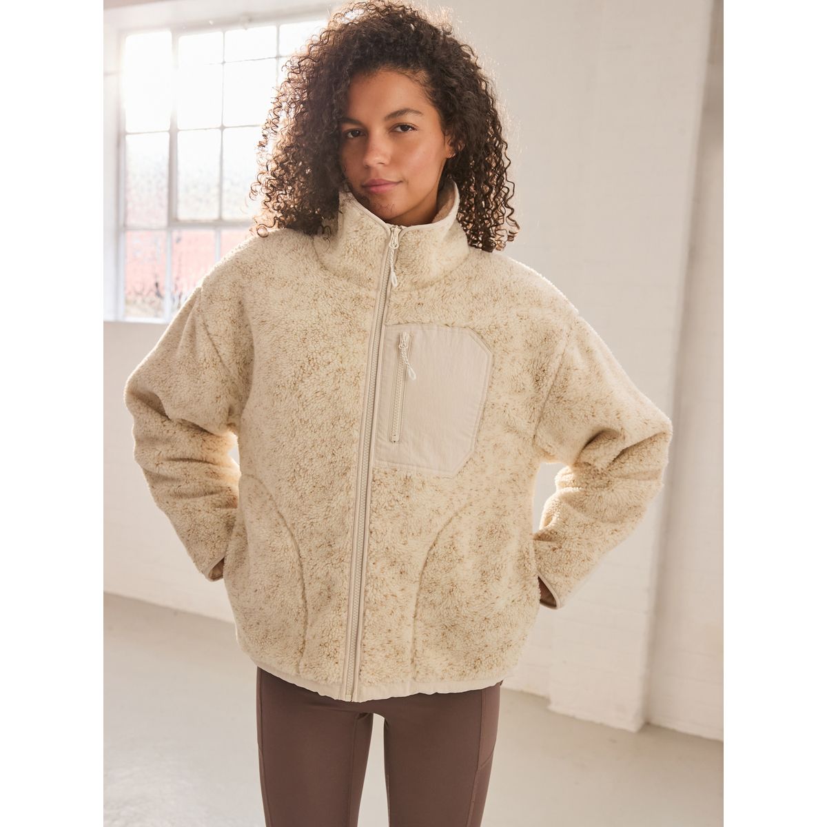 Veste zippée en imitation peau de mouton naturel, NEXT