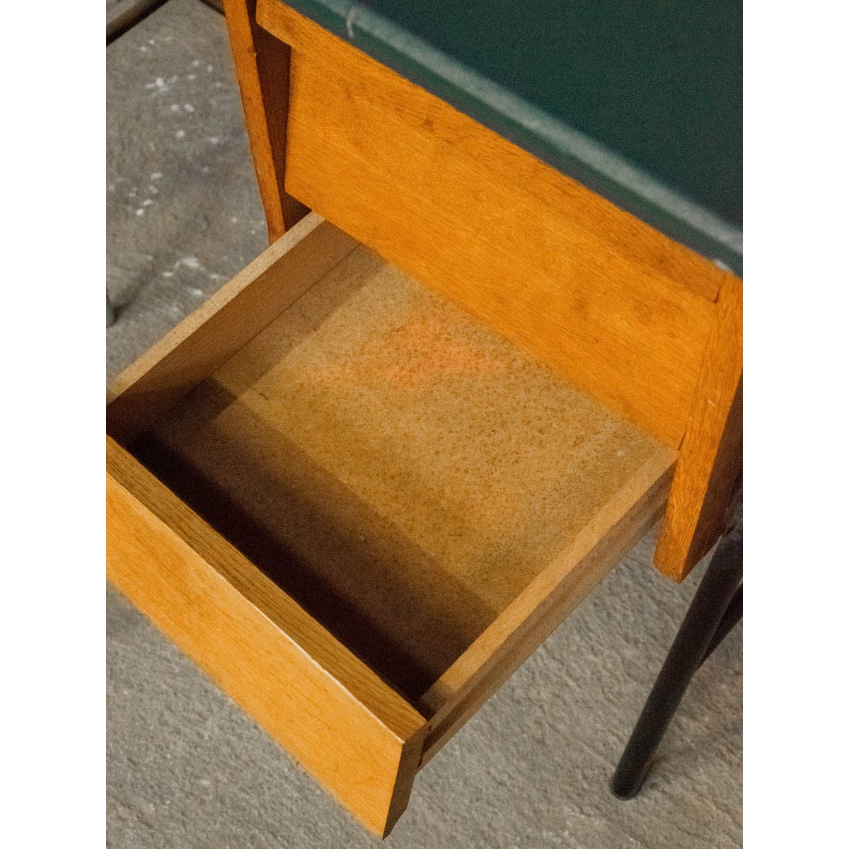 Bureau en bois Yvan N°460 - Bon état bois, DEBONGOUT