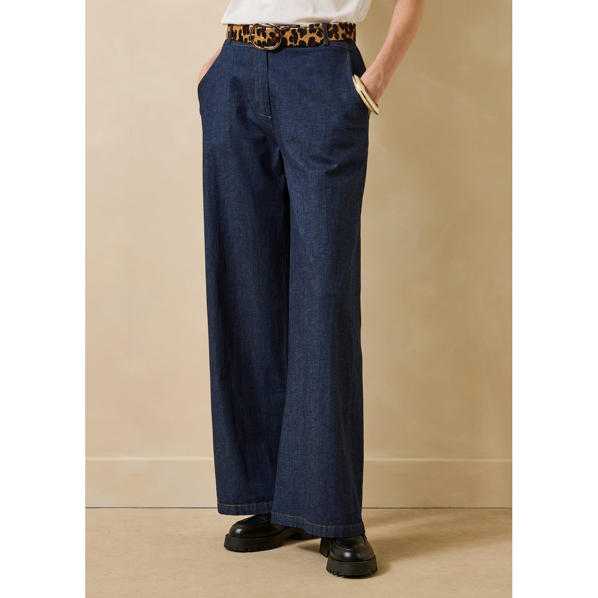 Pantalon droit et large en jean taille haute brut, LA FEE MARABOUTEE