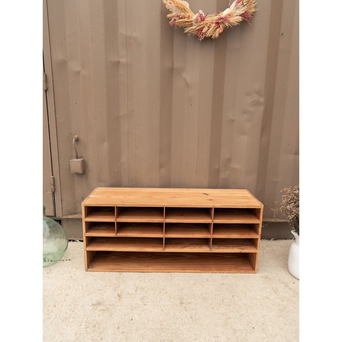 Petit meuble à casiers en bois Gaëlle N°1585 - Bon état bois clair, DEBONGOUT