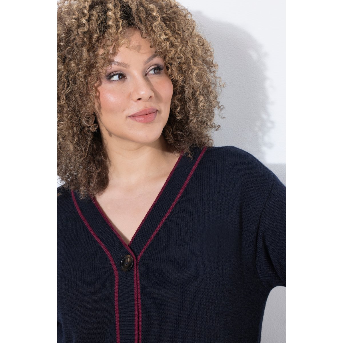 Cardigan en laine mélangée, rayures marine, ULLA POPKEN