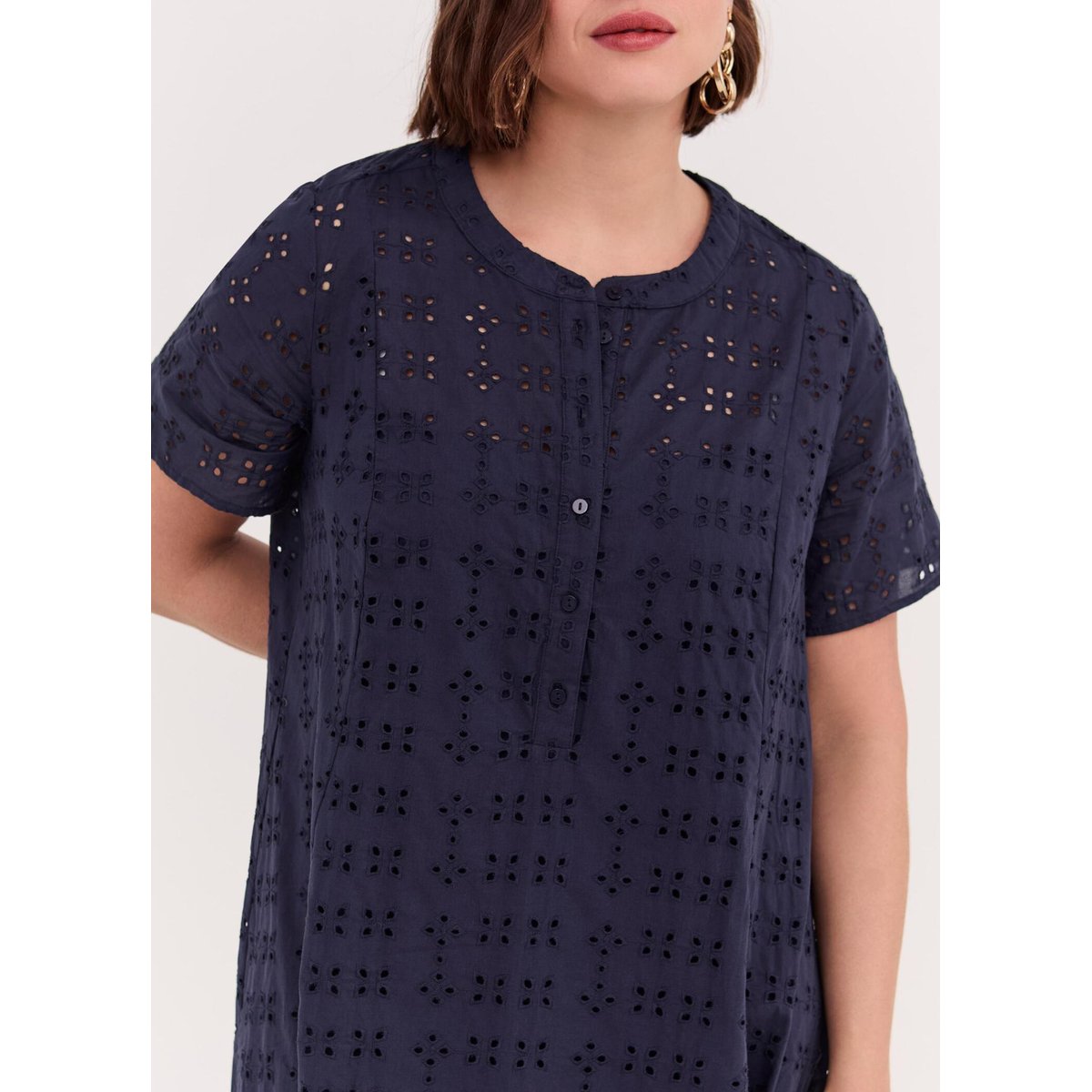 Tenue libre à Sangallo bleu, FIORELLA RUBINO