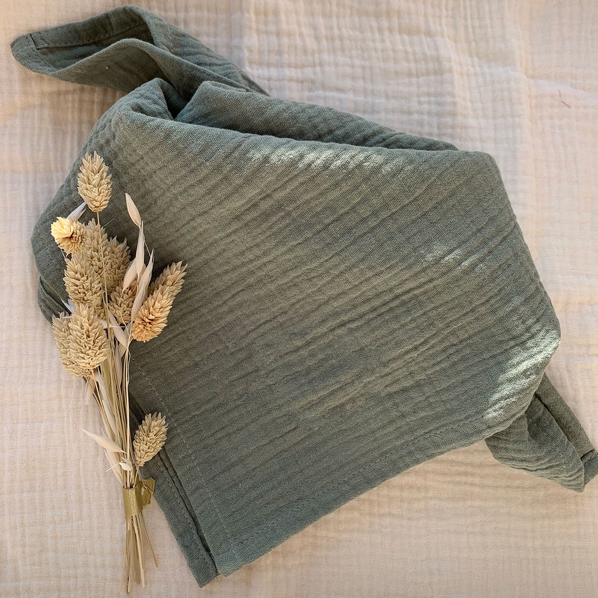 Lange gaze de coton - LES ESSENTIELS vert sauge, COCOEKO