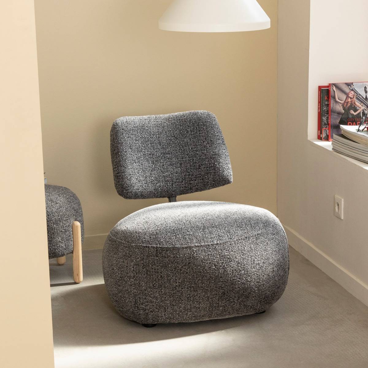 Fauteuil en tissu bouclette TÉRÉSIA gris, MADE IN MEUBLES 