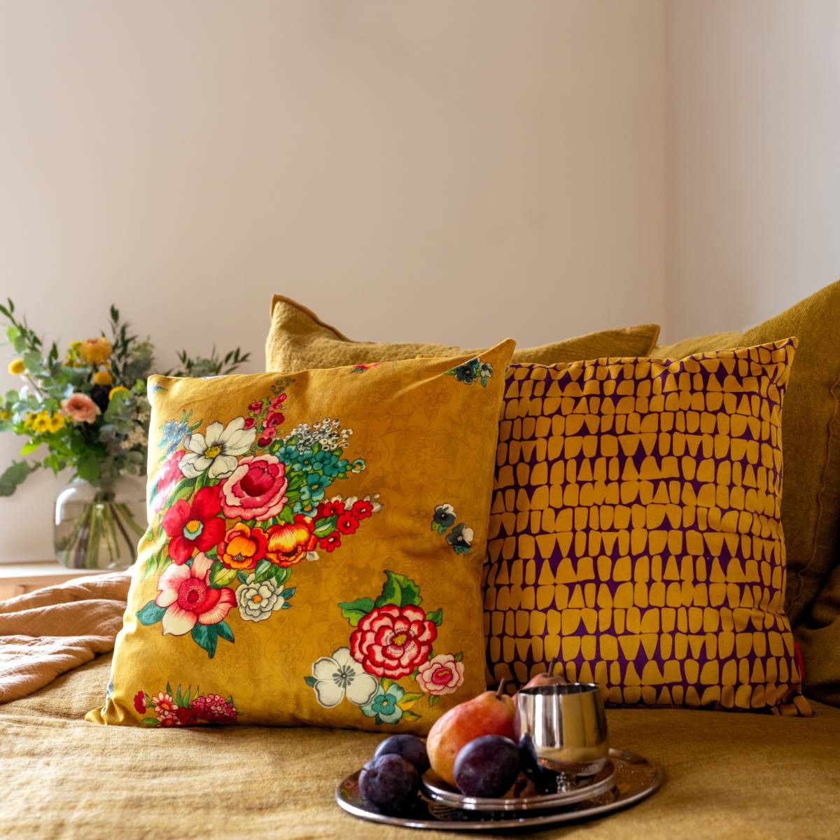 Housse de coussin velours ZANZIBAR jaune safran, VENT DE BOHÈME