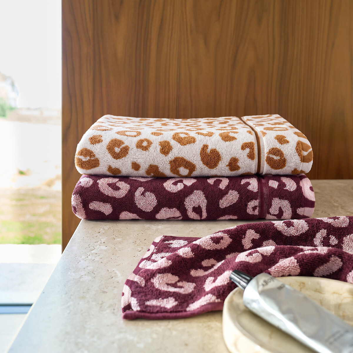 Maxi-Badetuch Zani leopard bordeauxrot, LA REDOUTE INTERIEURS