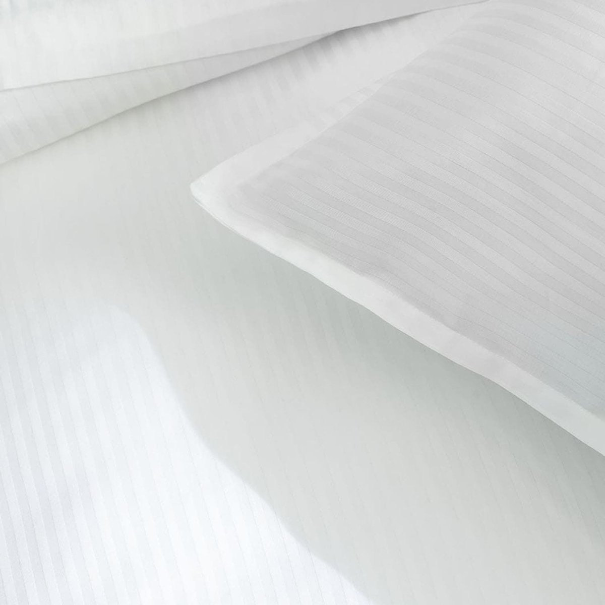 Taie d'oreiller unie en satin de coton, GRAND HOTEL blanc, ESSIX