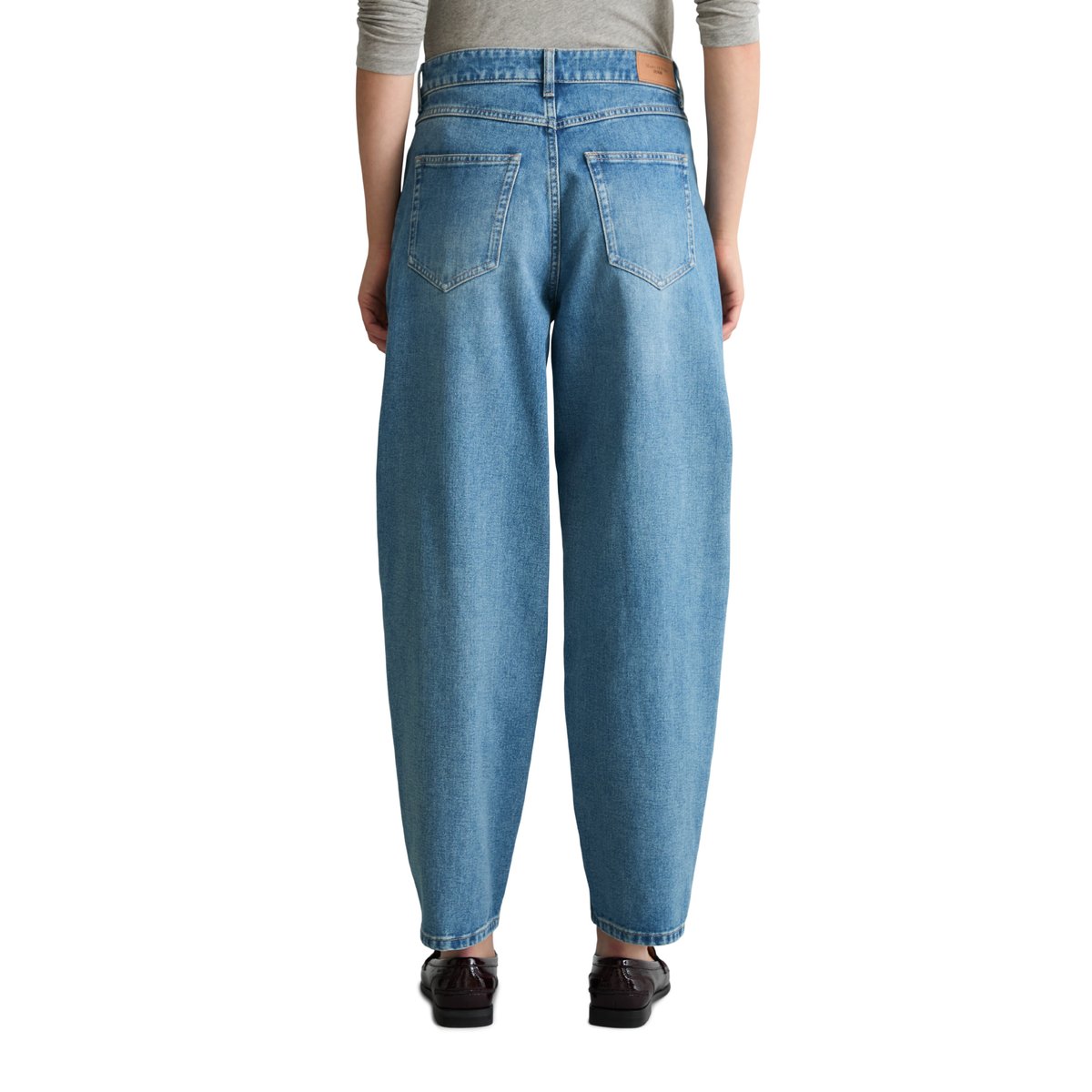 Jeans modèle Stine, coupe relaxed barrel et longueur raccourcie en pur coton bleu, MARC O’POLO DENIM