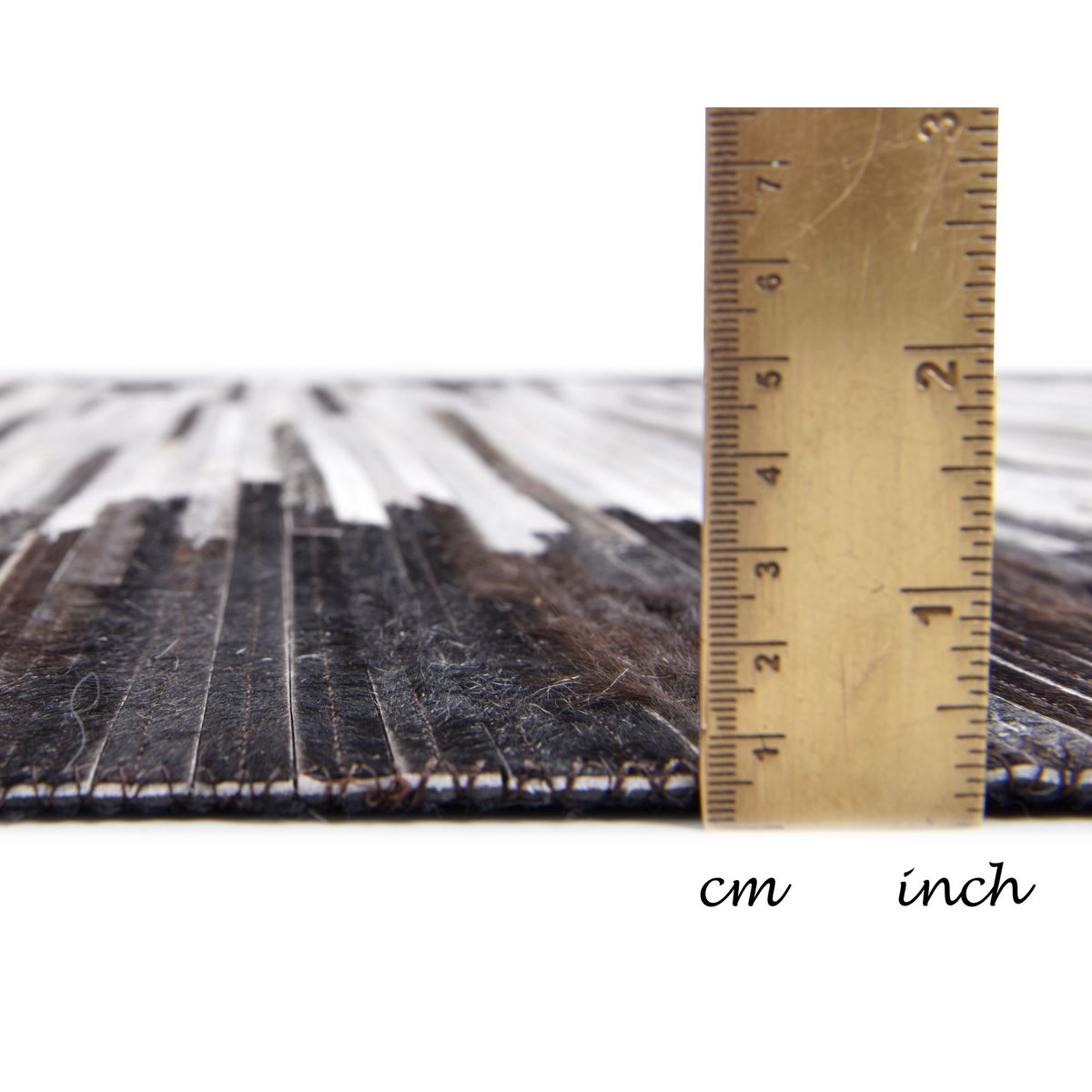 Tapis salon Kobe, 100% cuir de vache argent multicolore, THEKO