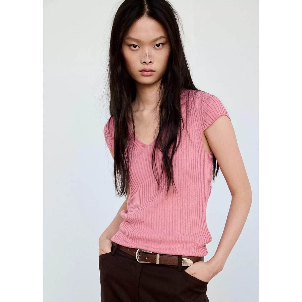 Pull-over côtelé col en V fraise, MANGO