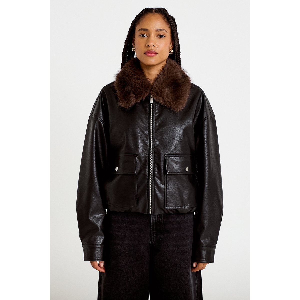 Veste droite similicuir col tailleur noir, CACHE CACHE