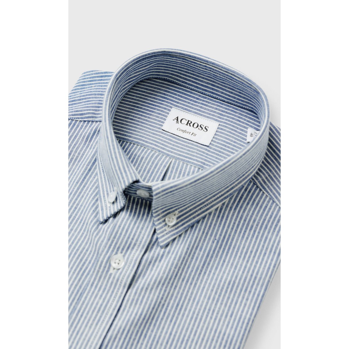 Chemise Confort fit manches courtes fines rayures texturées bleu marine, ACROSS