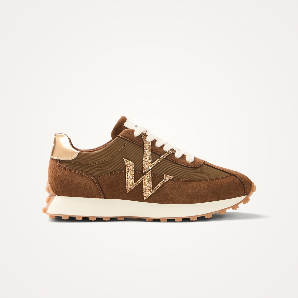 Baskets monogramme à lacets avec semelle running FLOW Initials marron, VANESSA WU