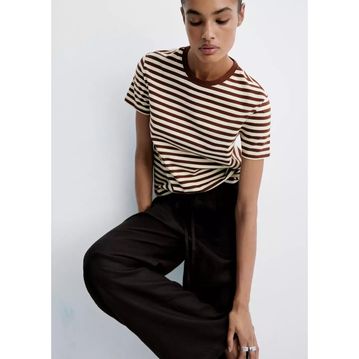 T-shirt coton à rayures marron, MANGO