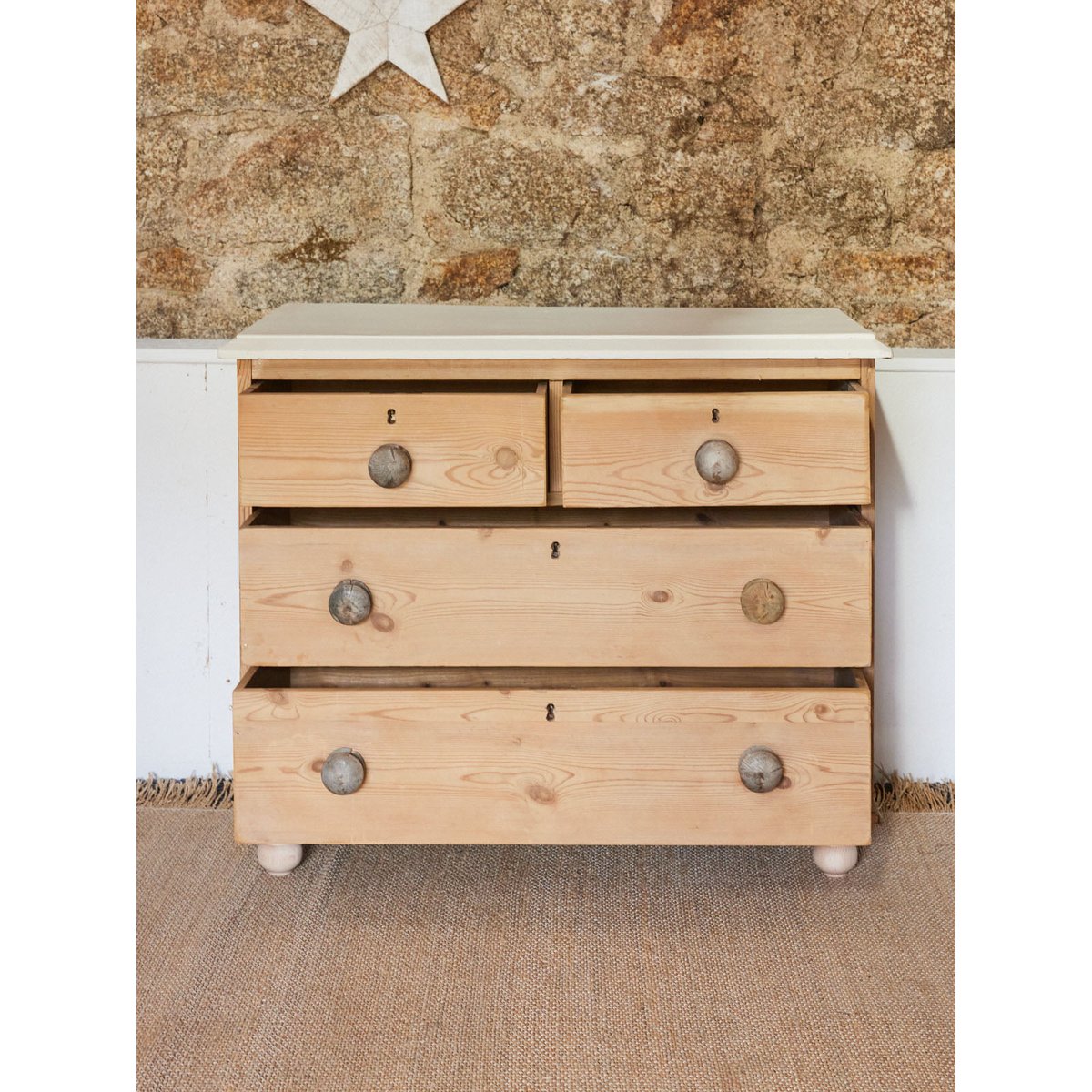 Commode anglaise en bois Garance N°550 - Bon état bois clair, DEBONGOUT