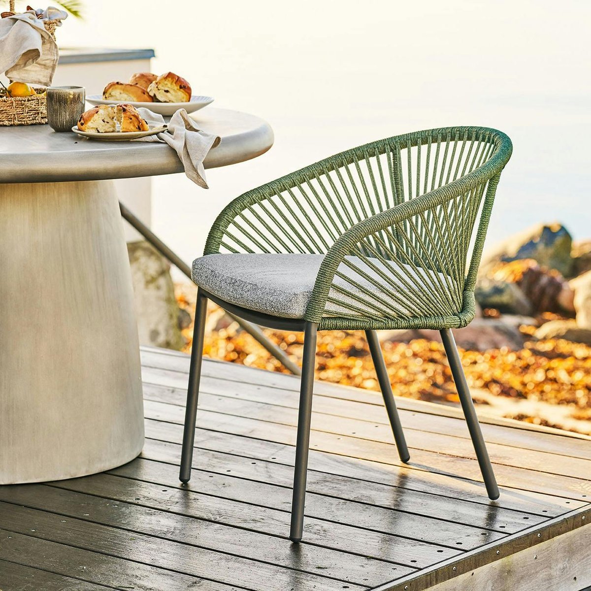 Fauteuil structure alu + coussin (lot de 2) KUTA vert, PIER IMPORT