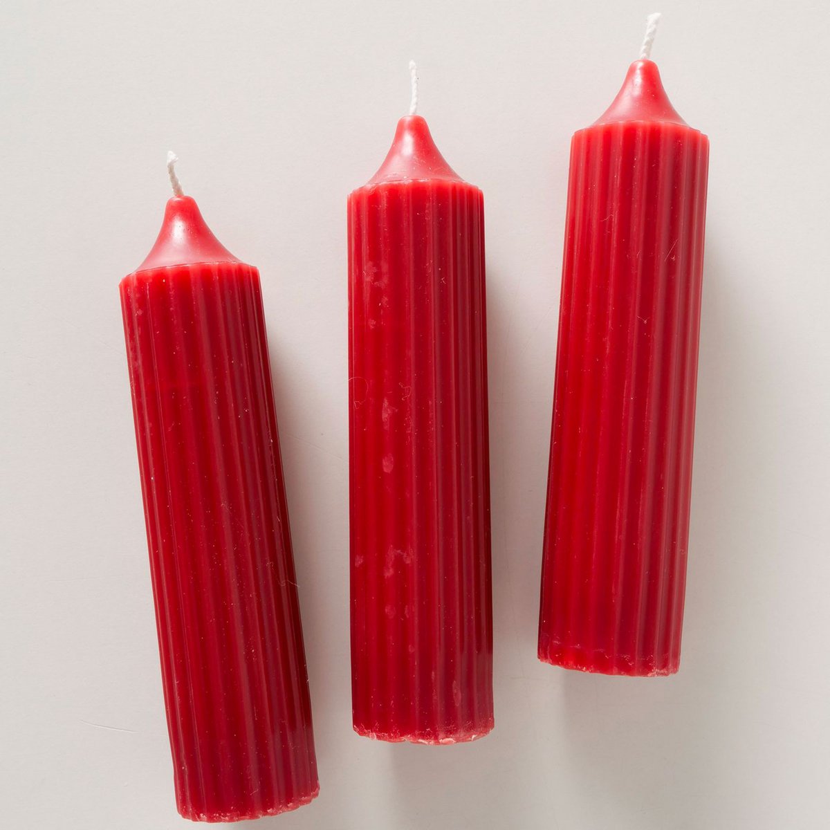 Set de 3 bougies rondes rouges 3.5x3.5x15cm rouge, WADIGA