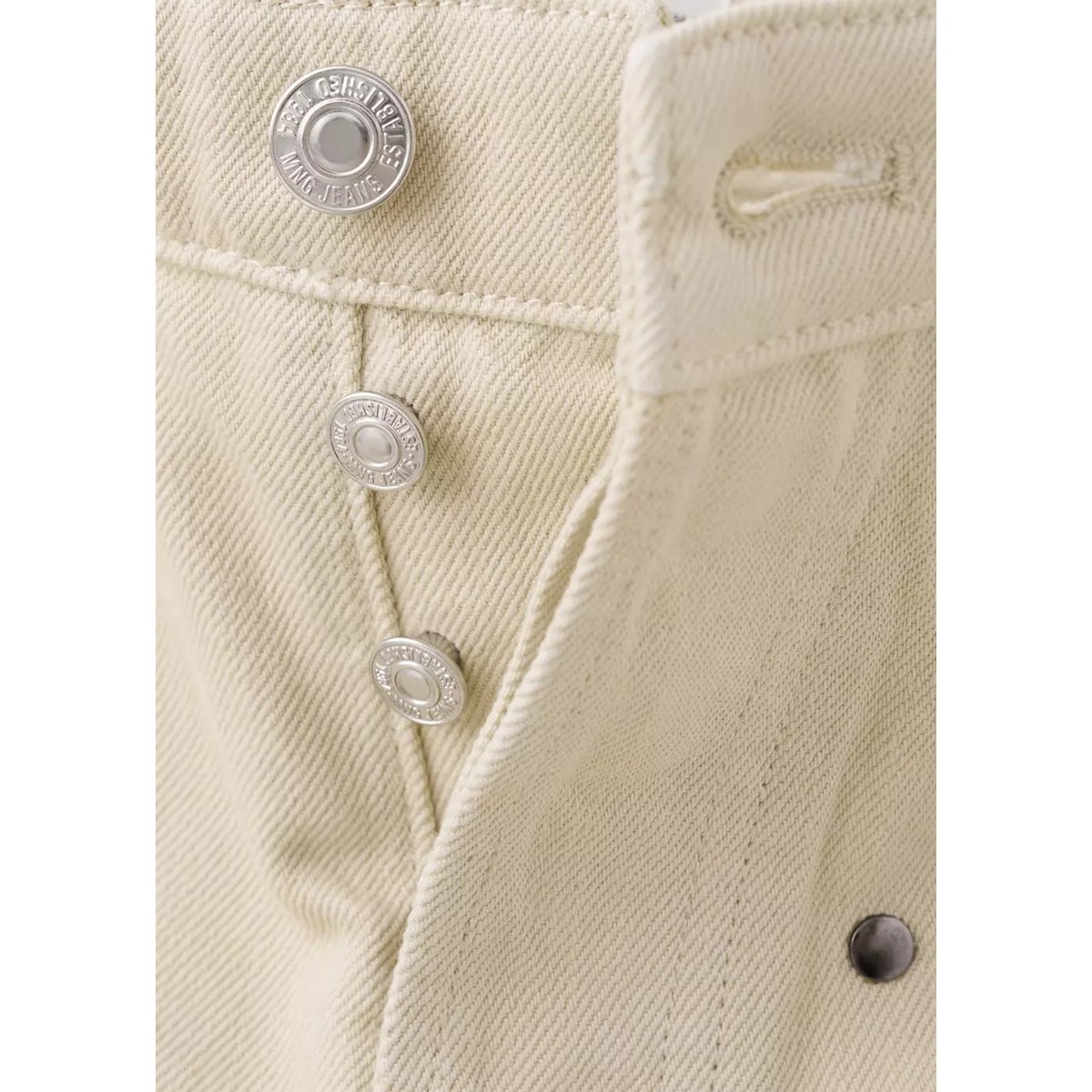 Short en jean à clous sable, MANGO