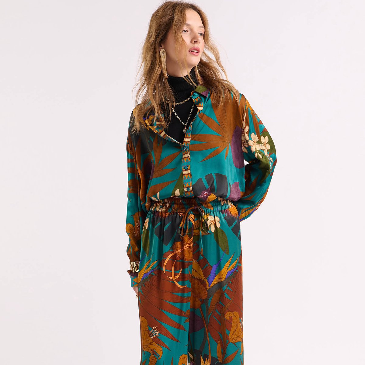 Chemise à motifs BONAVENTURE PETAL noir, WILD