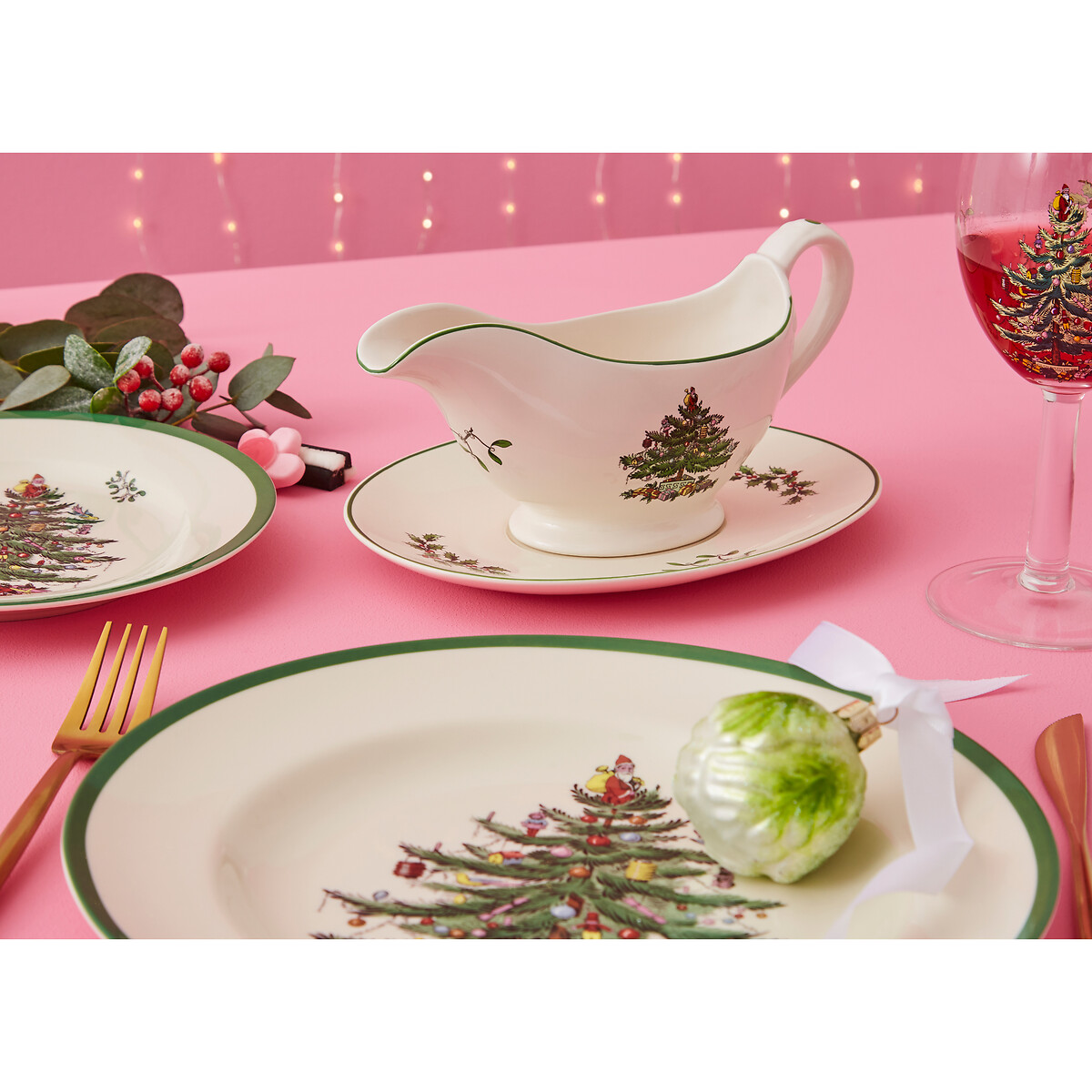 Christmas Tree Gravy Boat & Stand white, SPODE