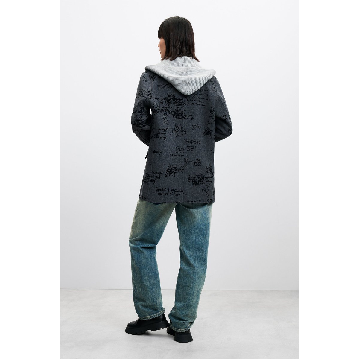 blazer droite en laine à motif graffiti noir, DESIGUAL