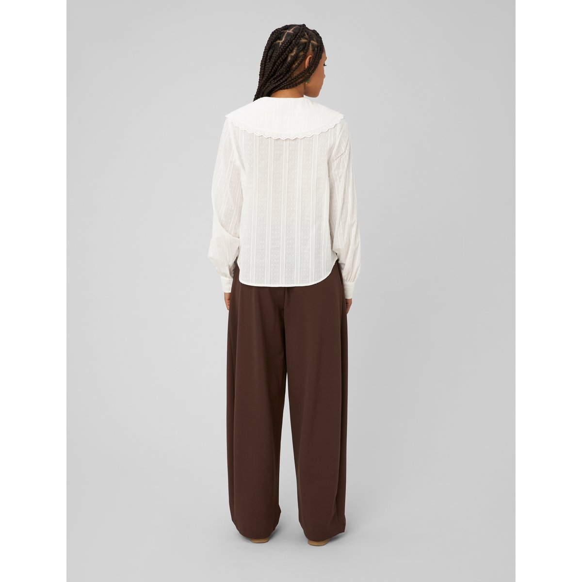 Pantalon ample plissé marron foncée, BZB