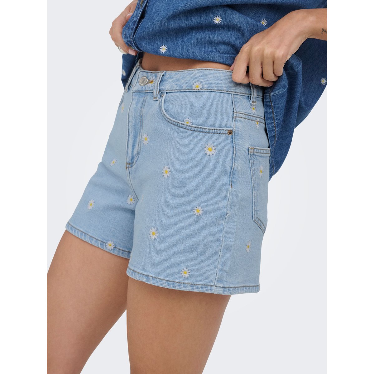 Short En Denim light blue denim 1, ONLY