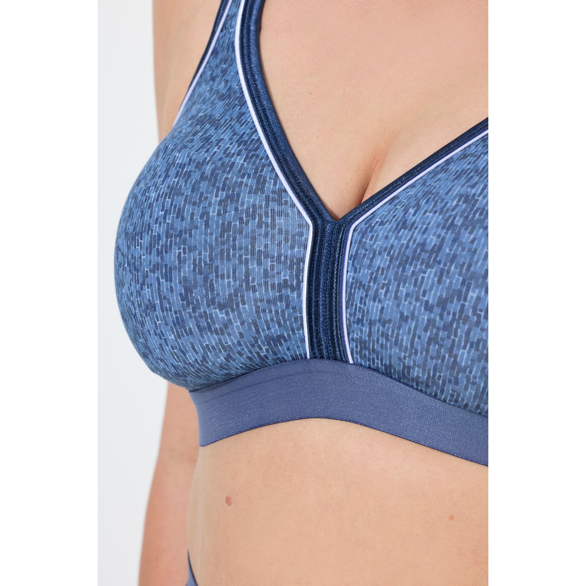 Soutien-gorge minimiseur, sans armatures bleu voile clair, ULLA POPKEN
