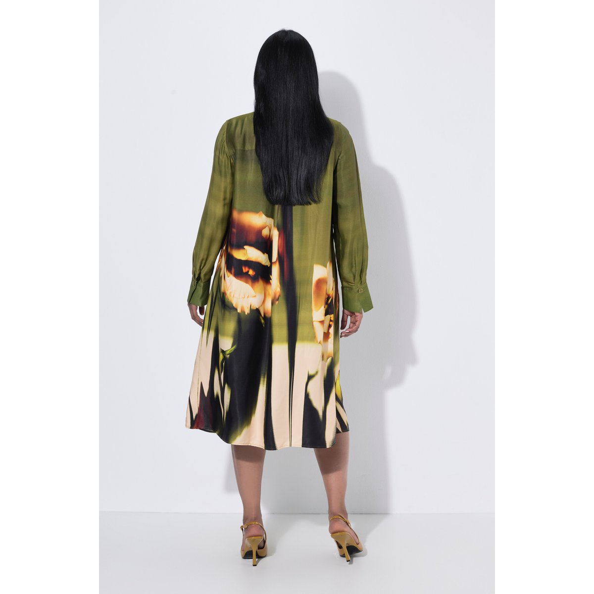 Robe midi à fleurs, coupe évasée kaki foncé, ULLA POPKEN