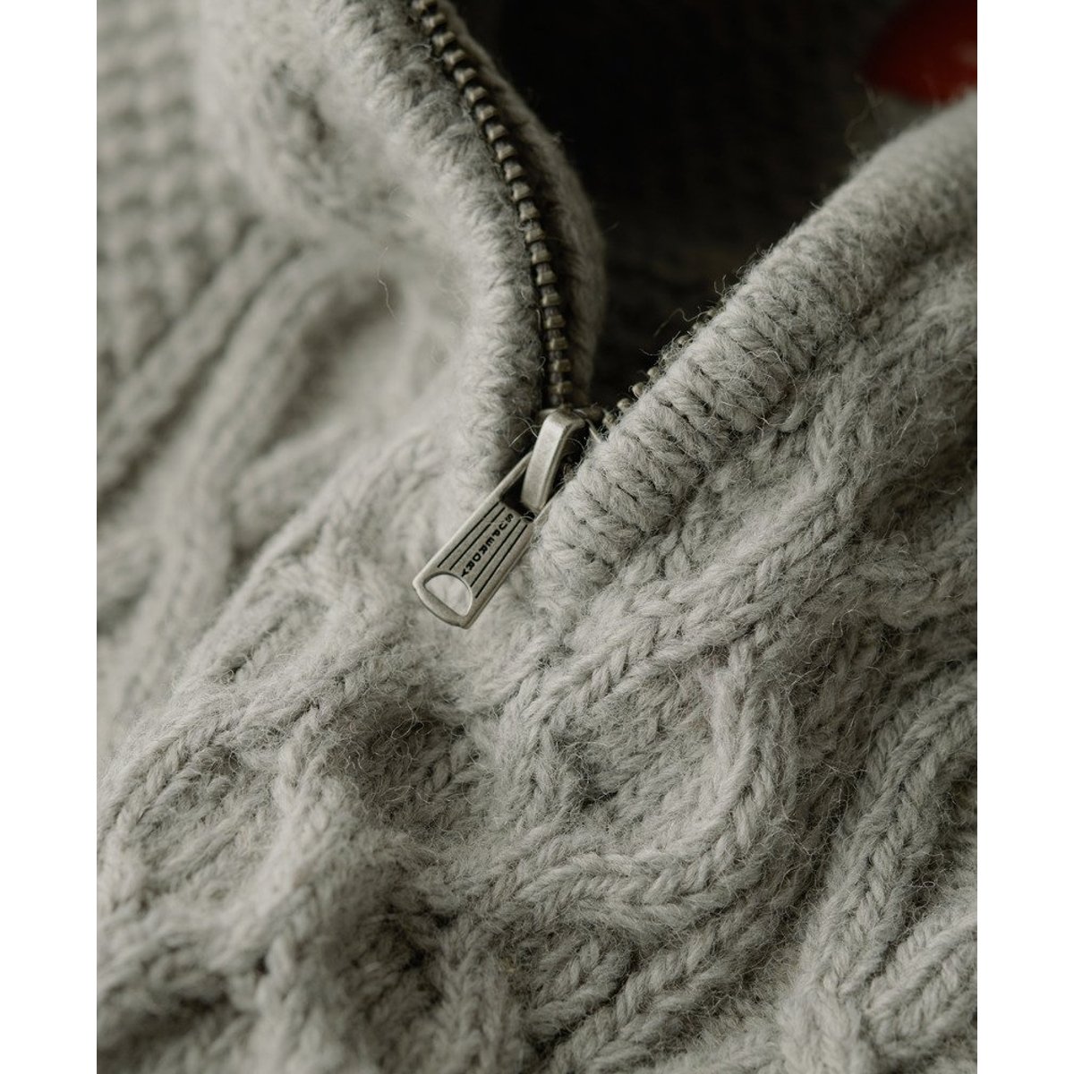 Pull torsadé à col zippé Jacob gris moyen, SUPERDRY