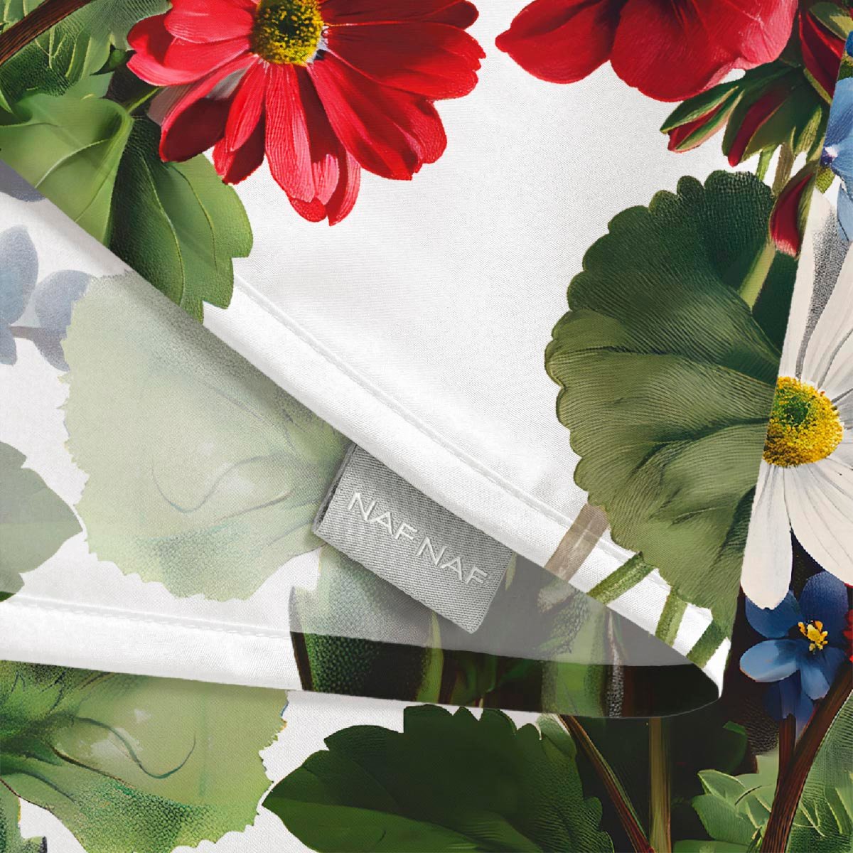 Nappe anti-taches Gerani - 100% coton - multicolore, NAF NAF HOME